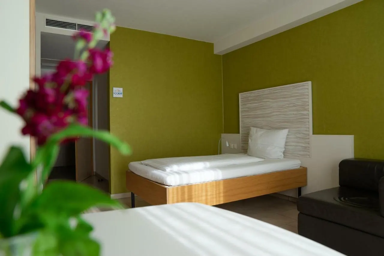 Apart Otel First Apart Erlangen
